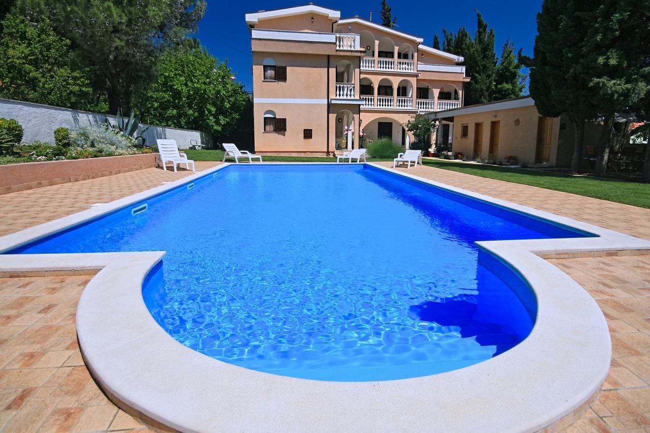 Sun Palace Residence Premantura Zewnętrze zdjęcie